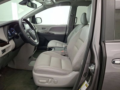2019 Toyota Sienna XLE Premium