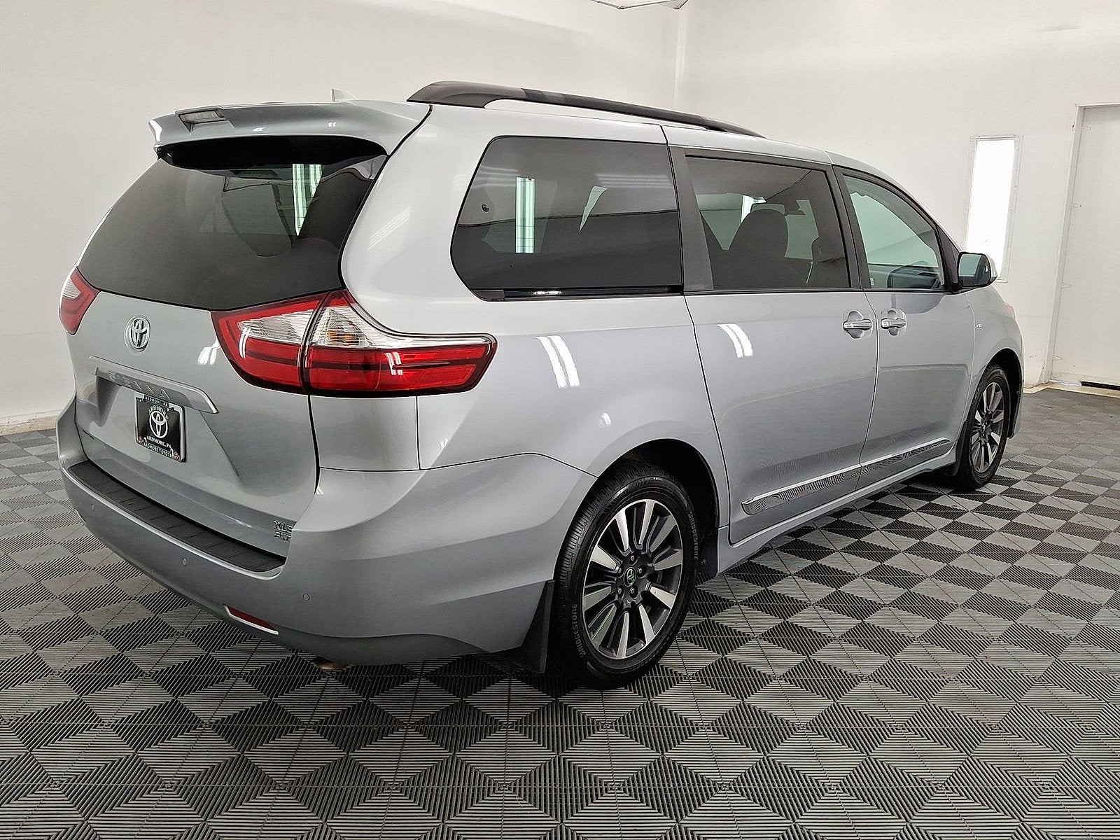 2019 Toyota Sienna XLE