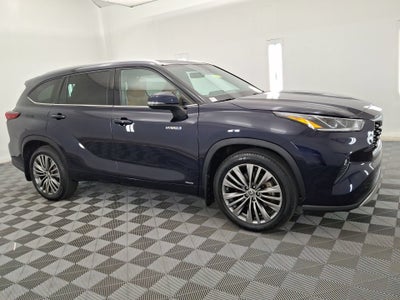 2020 Toyota Highlander Hybrid Platinum