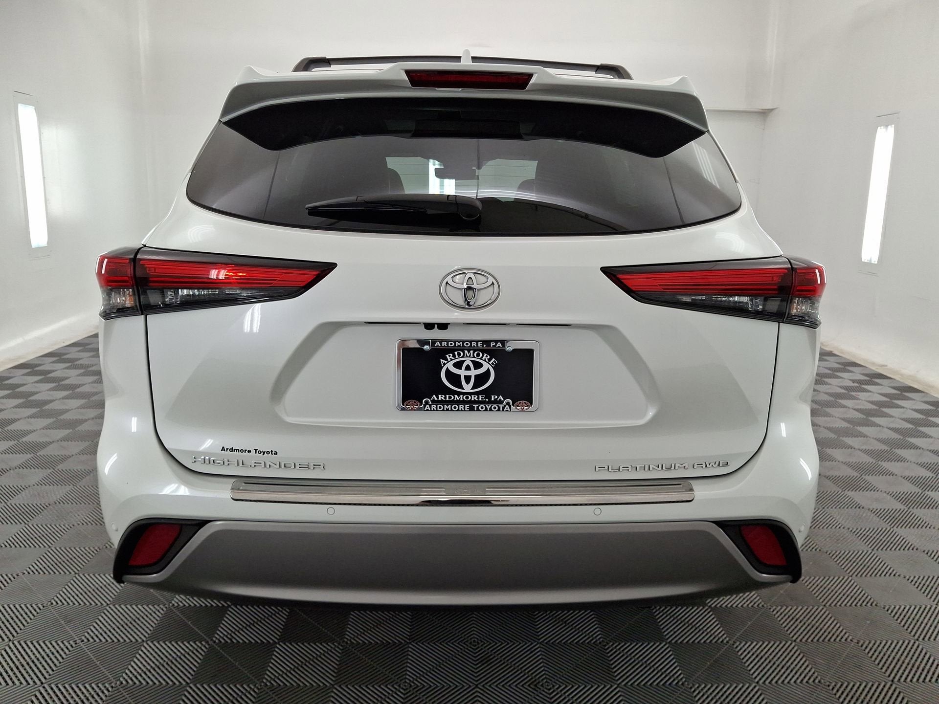 2022 Toyota Highlander Platinum