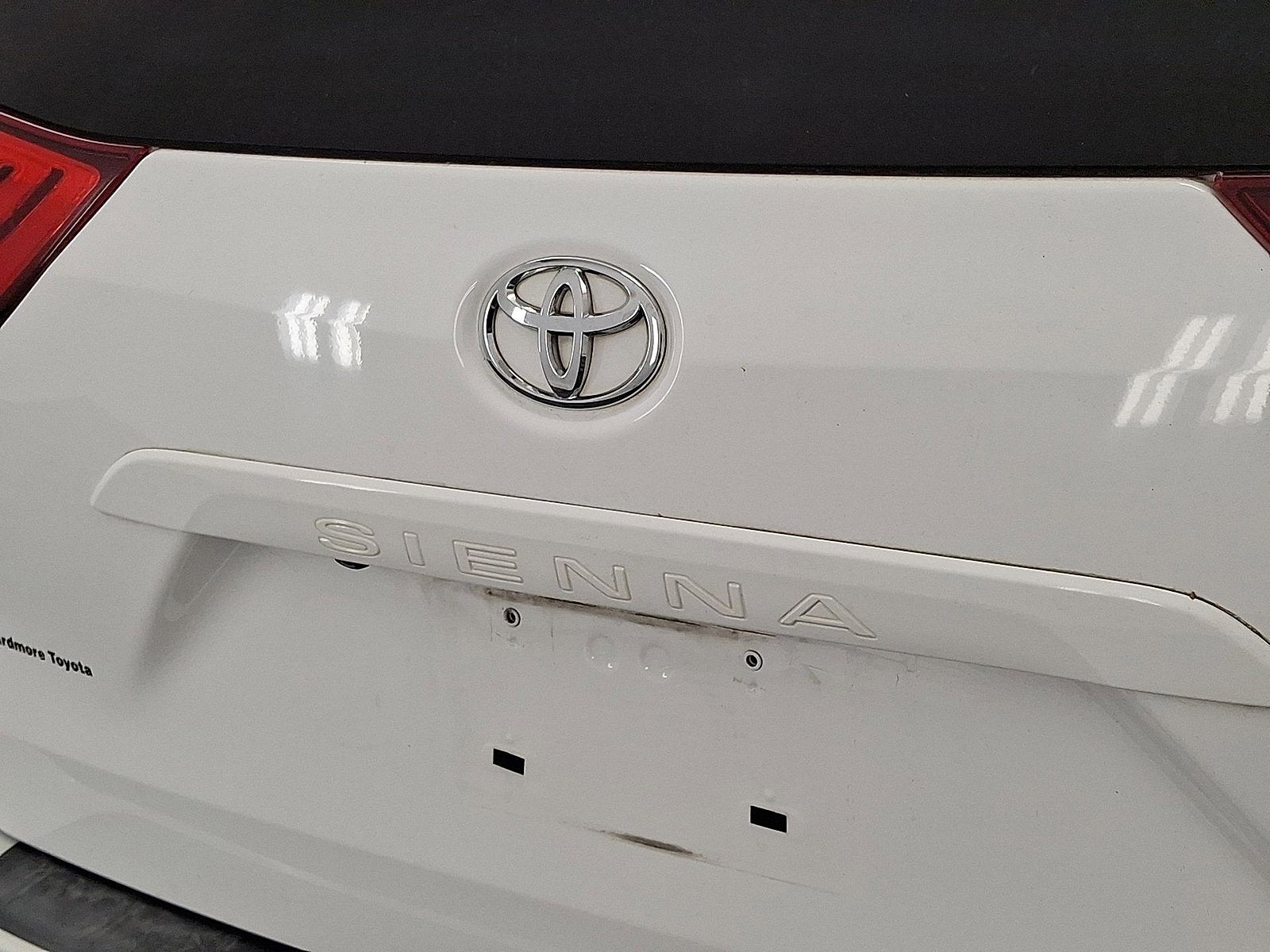 2015 Toyota Sienna LE