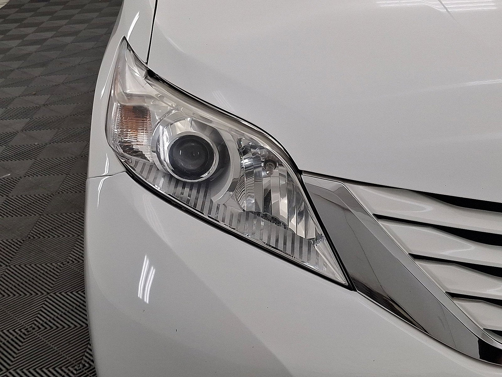 2015 Toyota Sienna LE