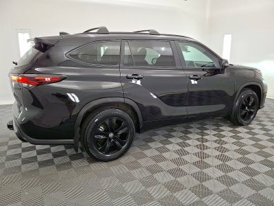 2024 Toyota Highlander Hybrid XLE Nightshade