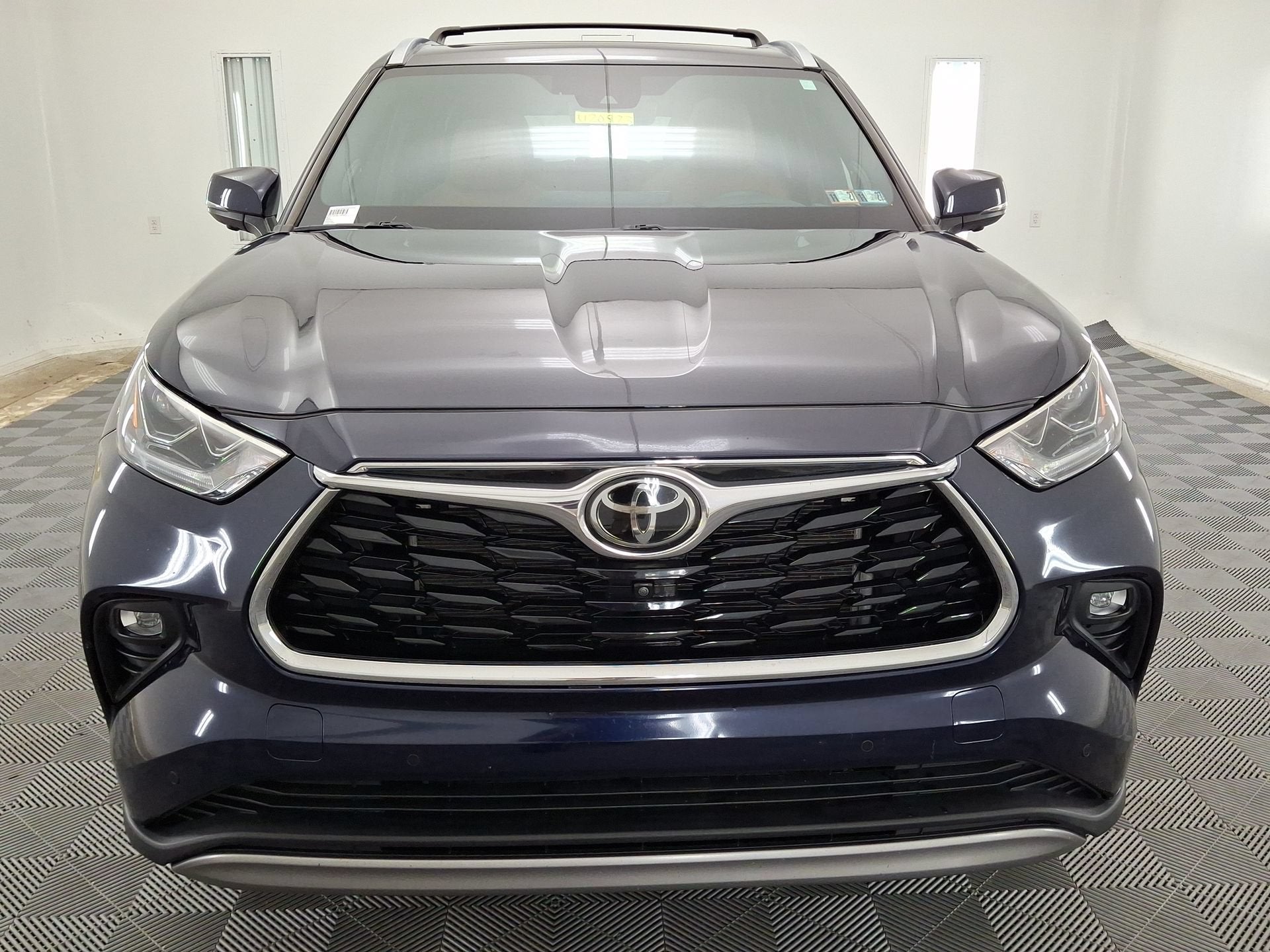 2024 Toyota Highlander Platinum