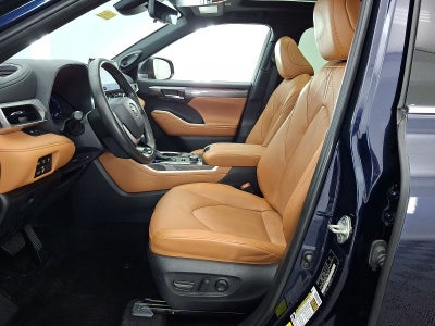 2024 Toyota Highlander Platinum