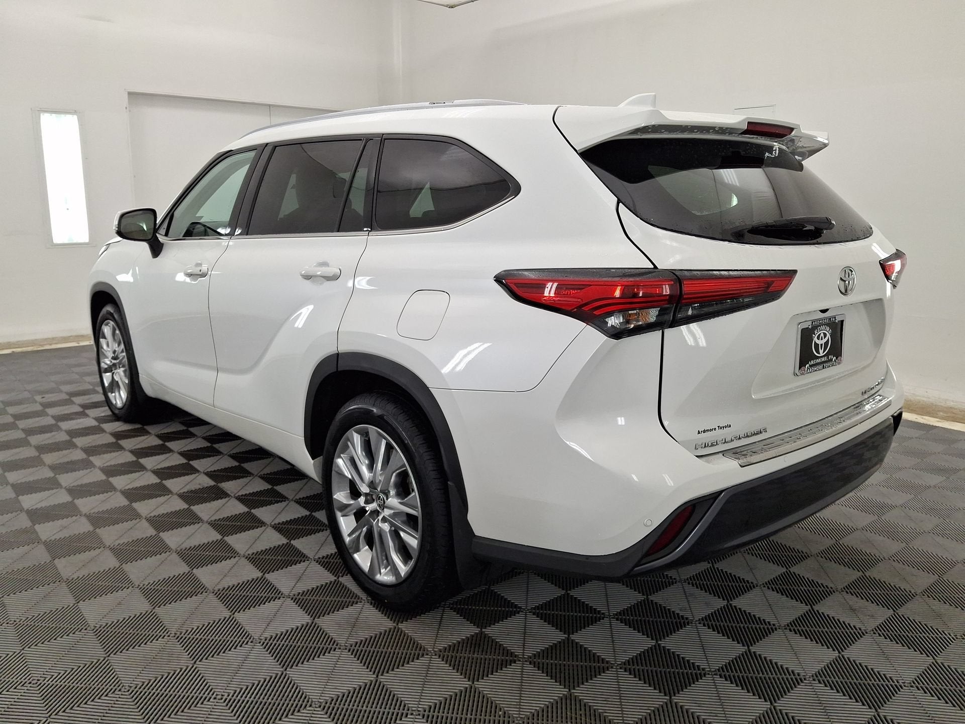2023 Toyota Highlander Limited