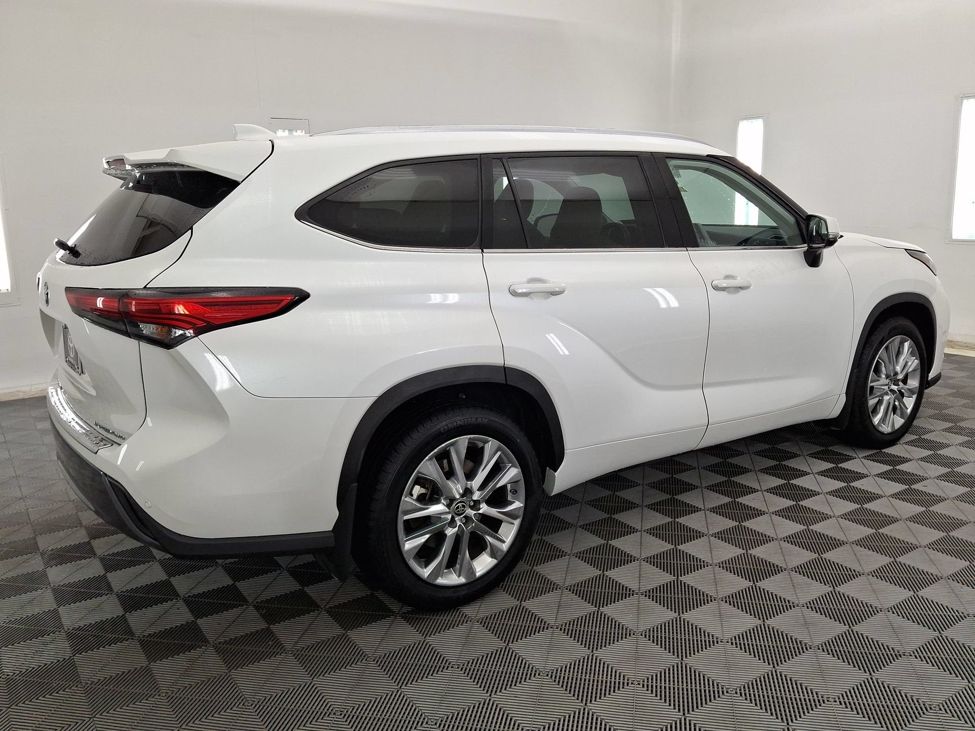 2023 Toyota Highlander Limited