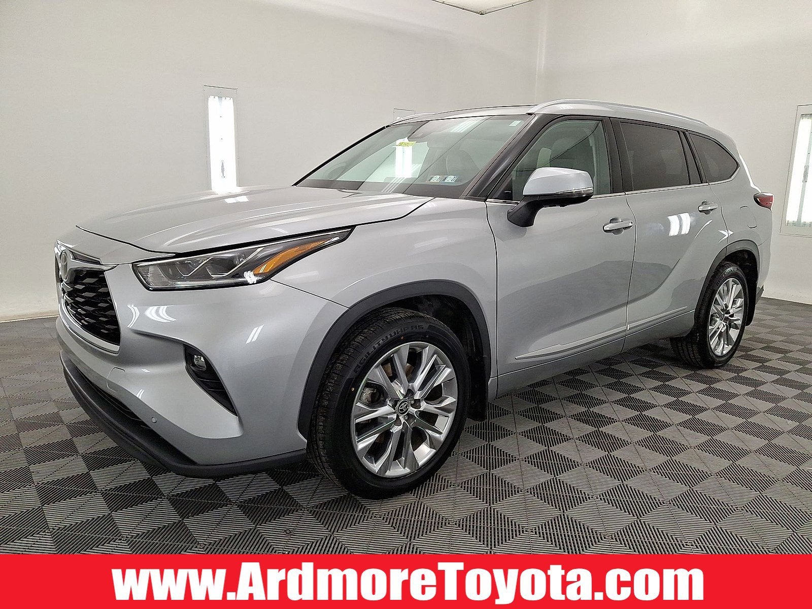 2023 Toyota Highlander Limited