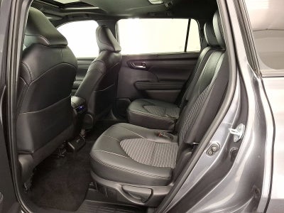 2025 Toyota Highlander XSE