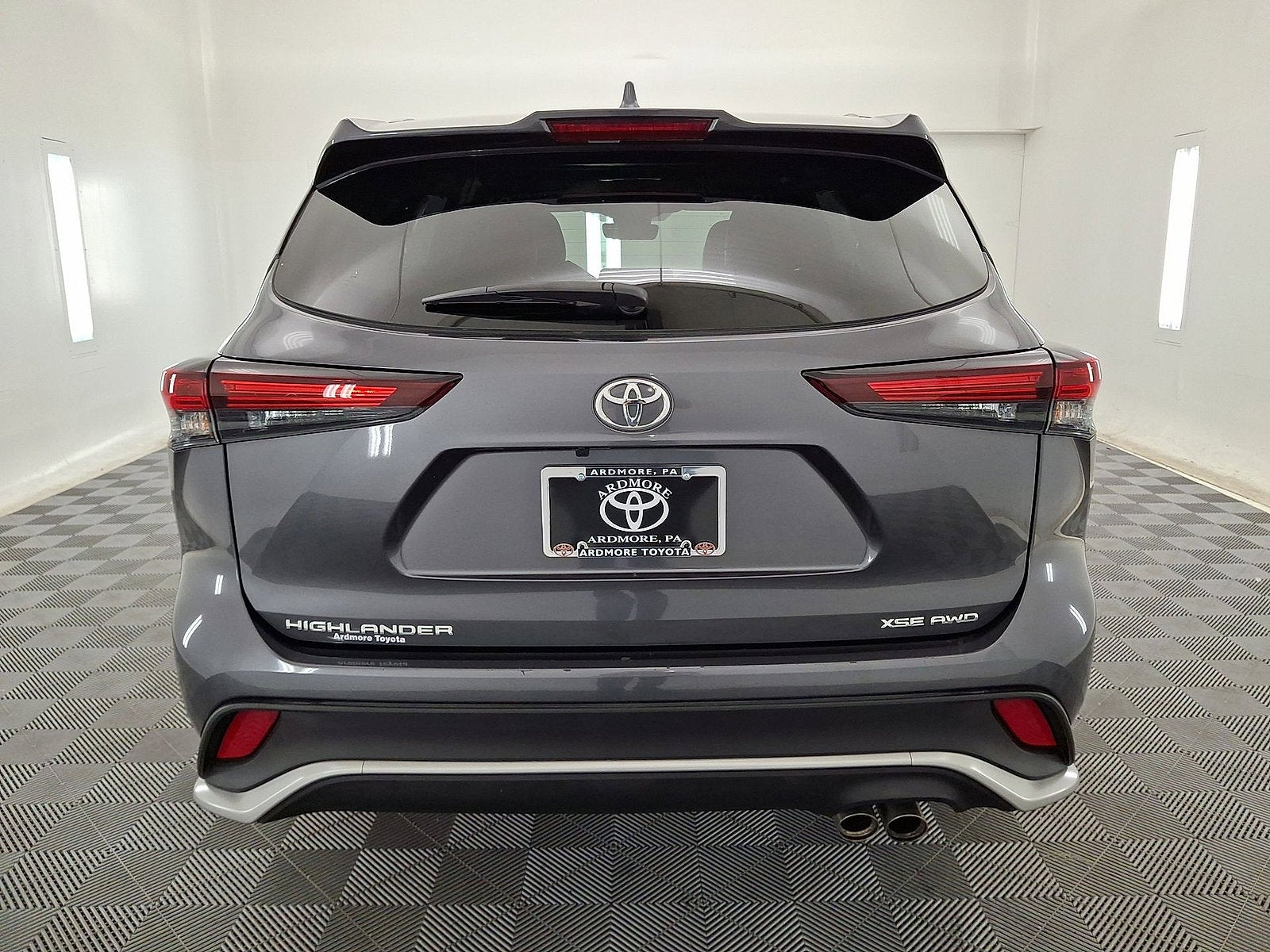 2025 Toyota Highlander XSE