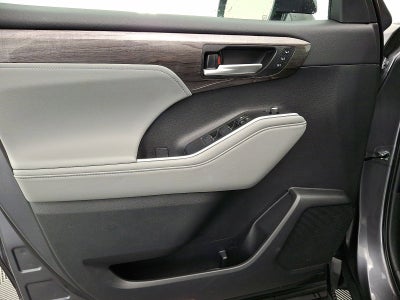 2024 Toyota Highlander Hybrid Limited