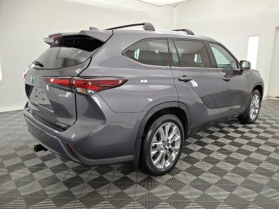 2024 Toyota Highlander Hybrid Limited