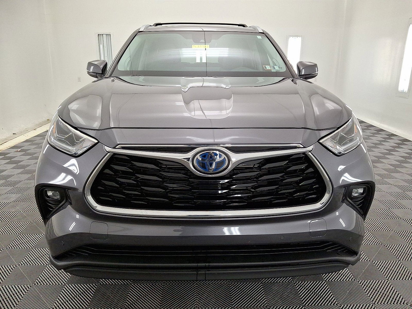 2024 Toyota Highlander Hybrid Limited
