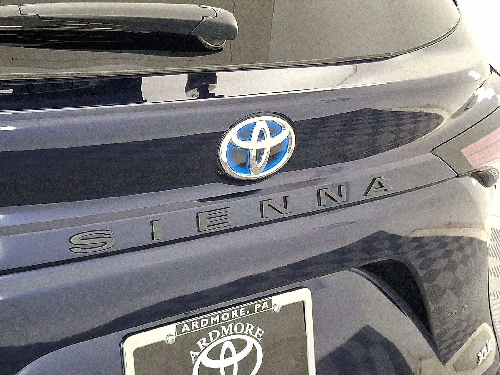 2025 Toyota Sienna XLE