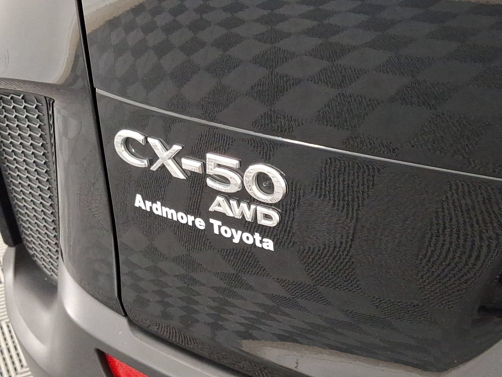 2025 Mazda Mazda CX-50 2.5 S Preferred Package