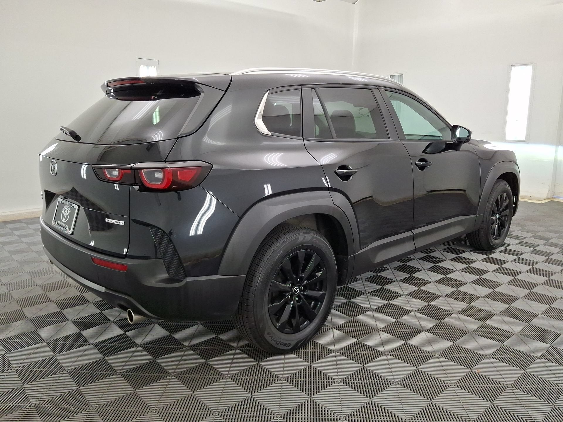 2025 Mazda Mazda CX-50 2.5 S Preferred Package