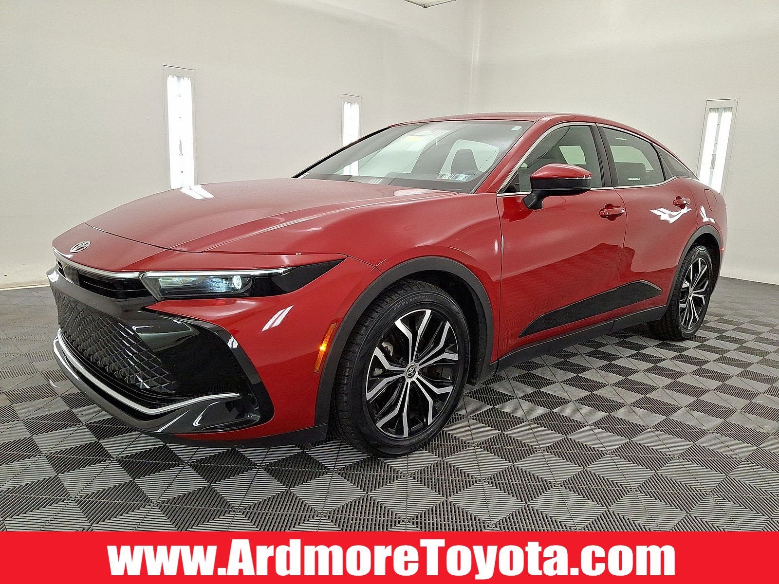 2024 Toyota Crown XLE