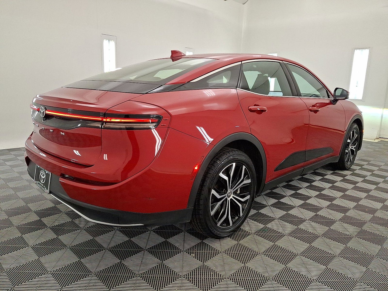 2024 Toyota Crown XLE