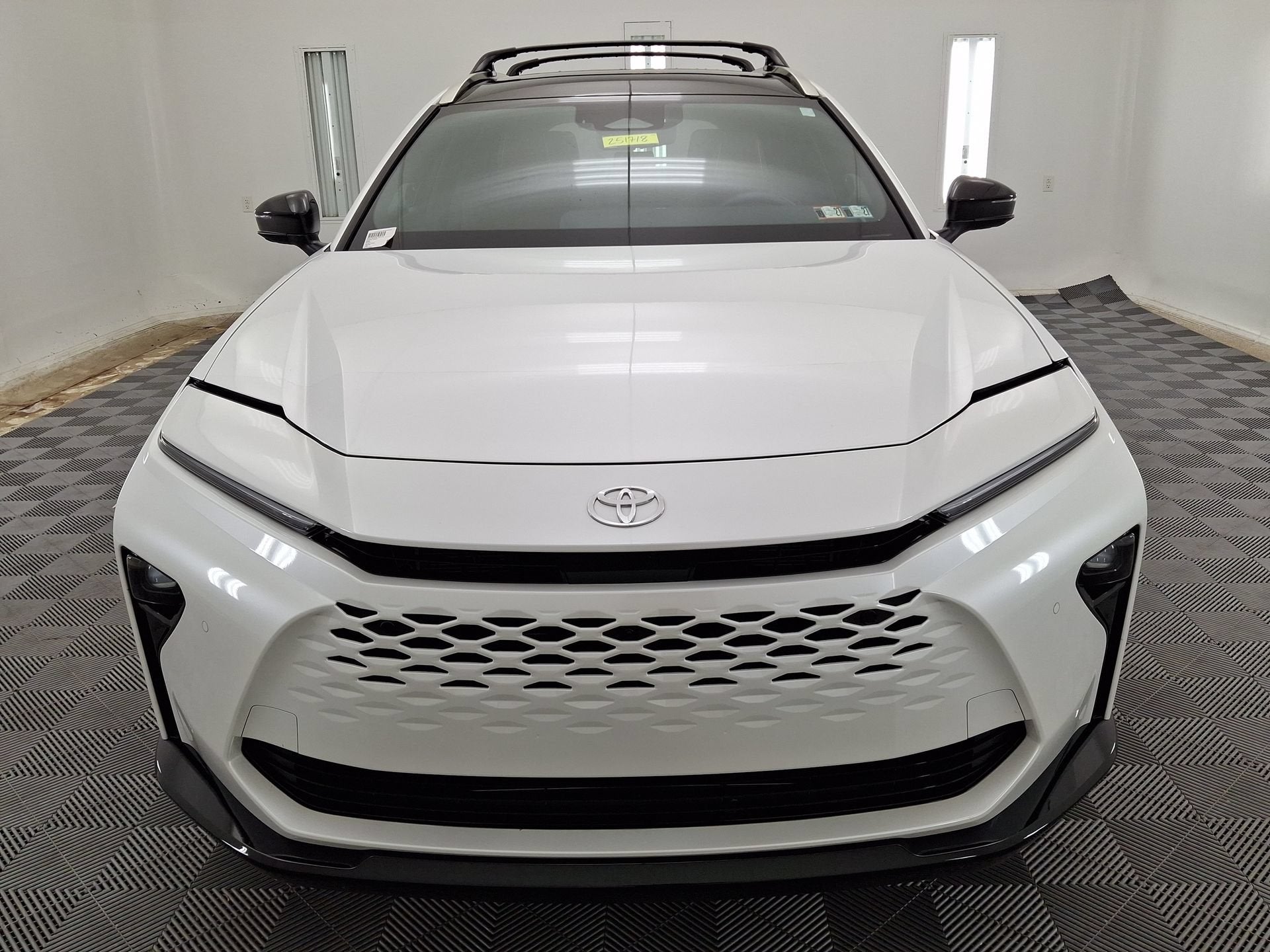 2025 Toyota Crown Signia Limited
