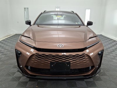 2025 Toyota Crown Signia Limited