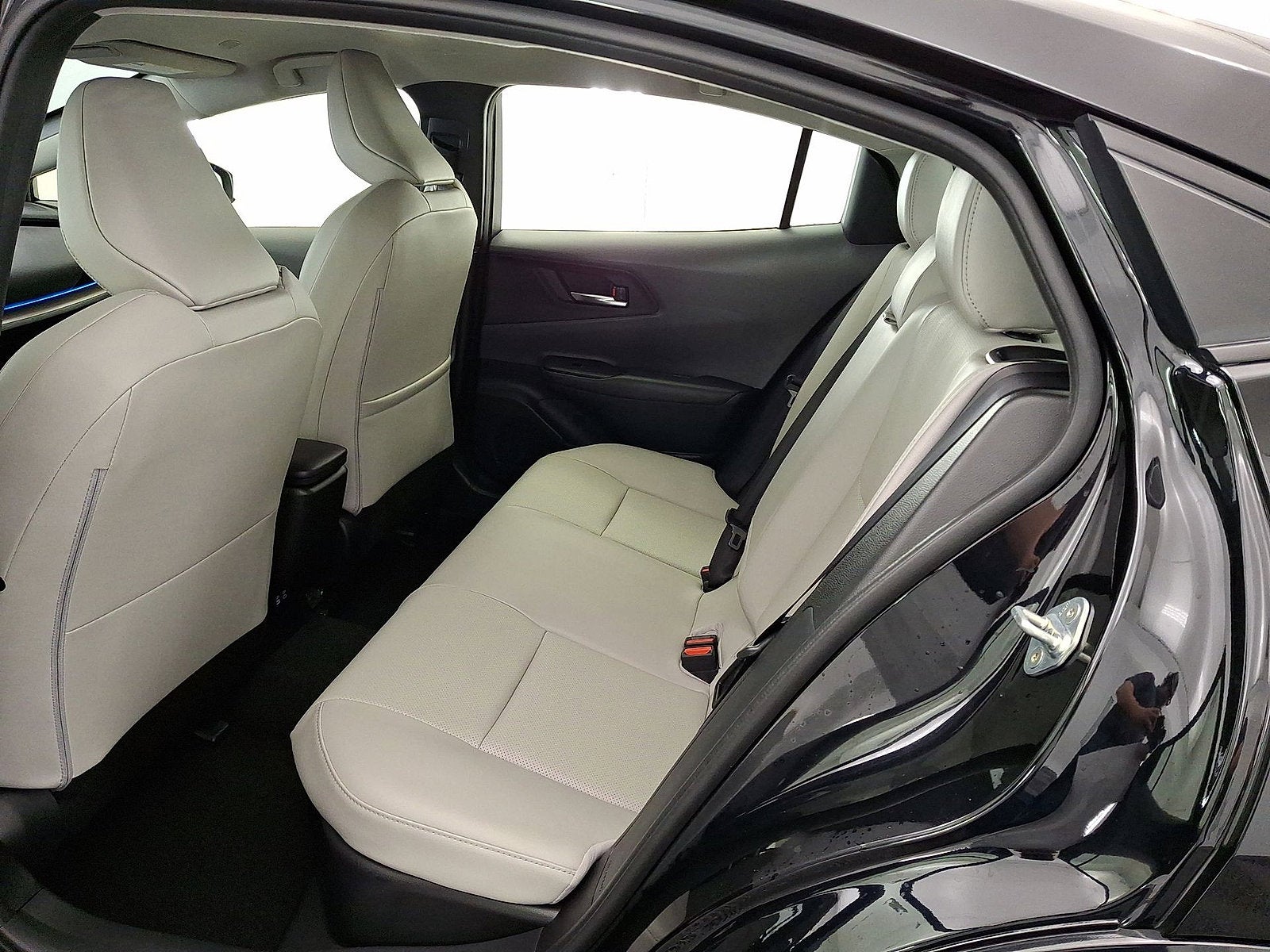 2025 Toyota Prius XLE