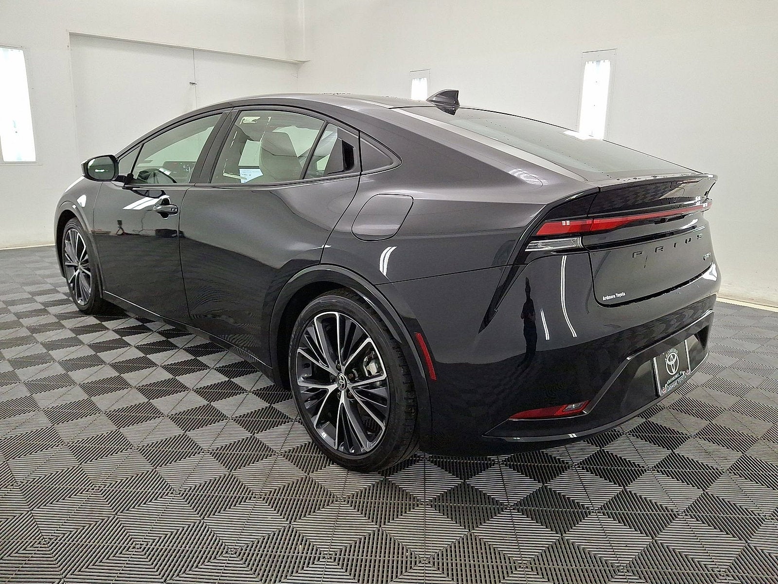 2025 Toyota Prius XLE