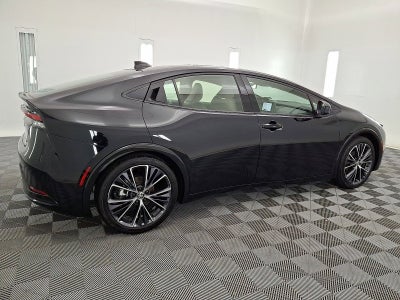 2025 Toyota Prius XLE