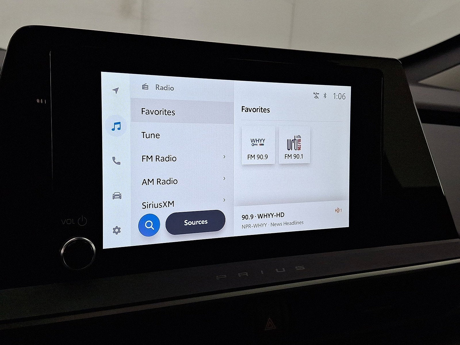 2025 Toyota Prius LE