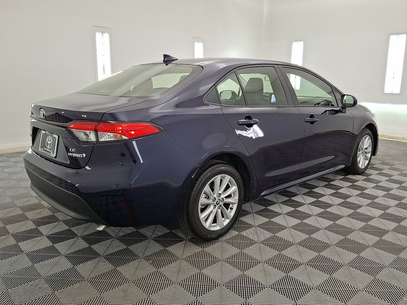 2024 Toyota Corolla Hybrid LE