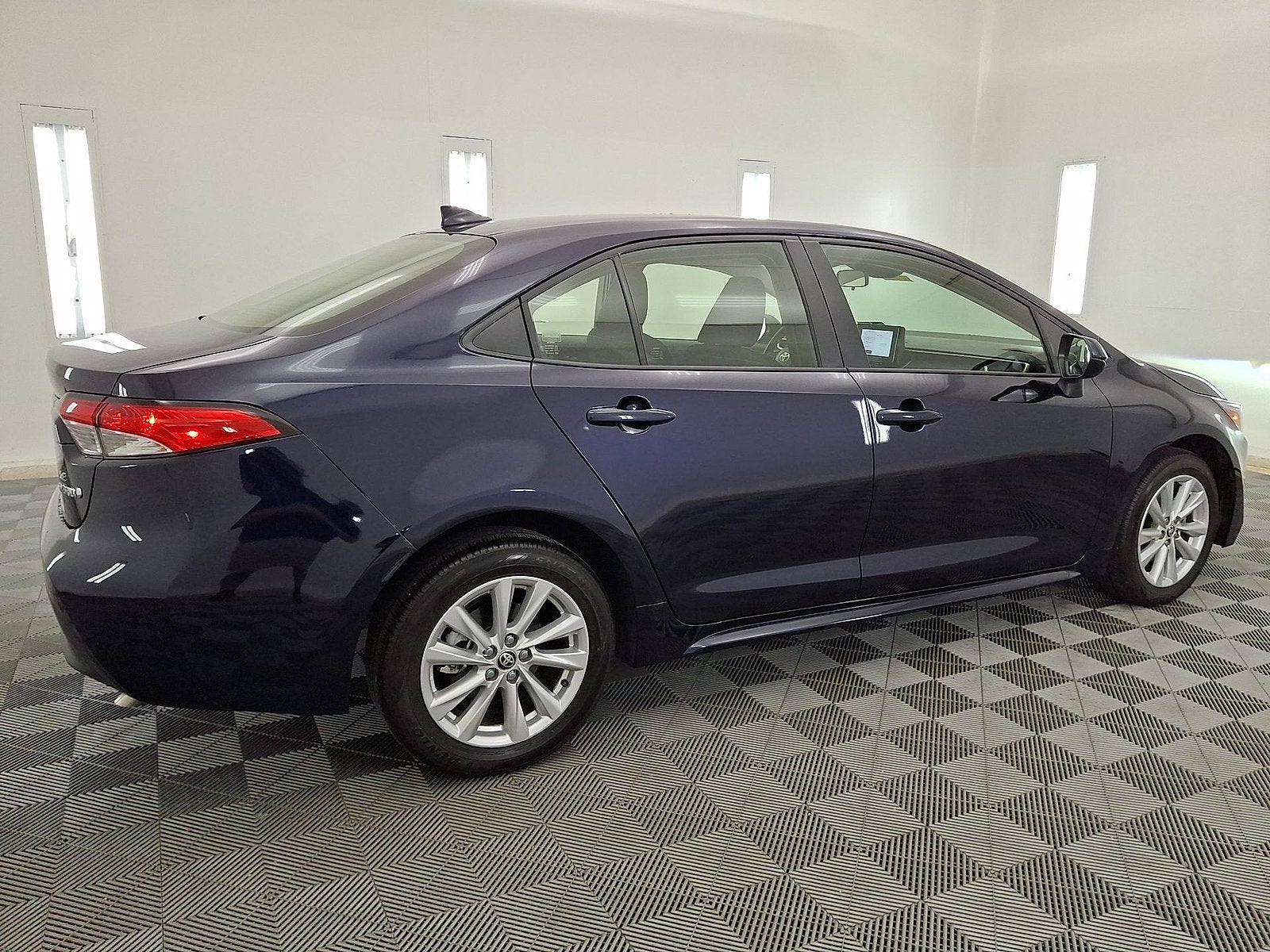 2024 Toyota Corolla Hybrid LE