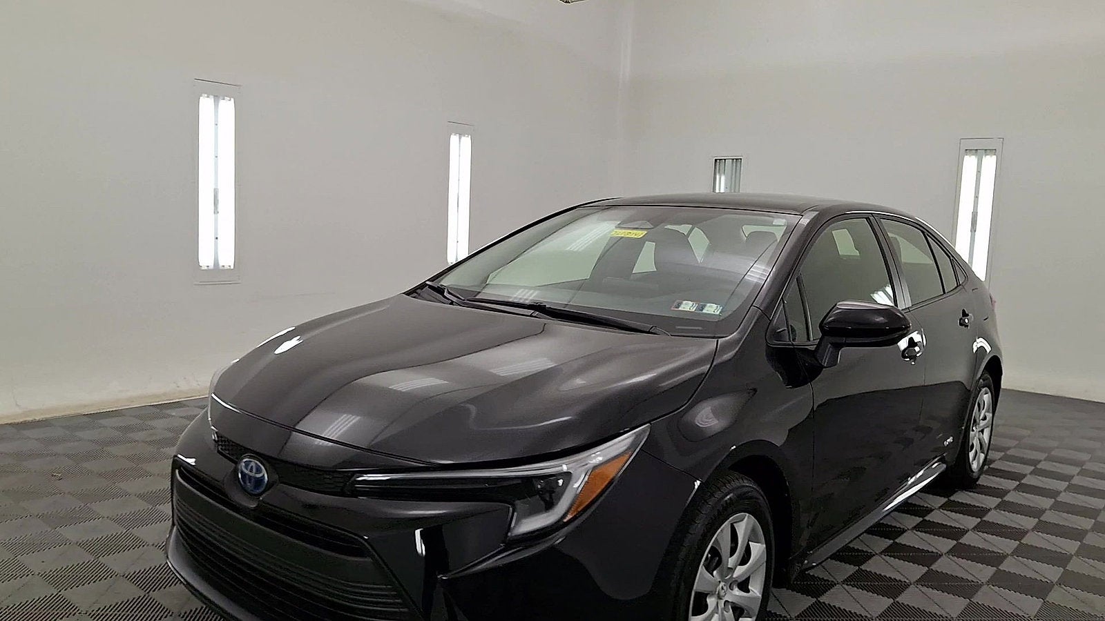 2024 Toyota Corolla Hybrid LE