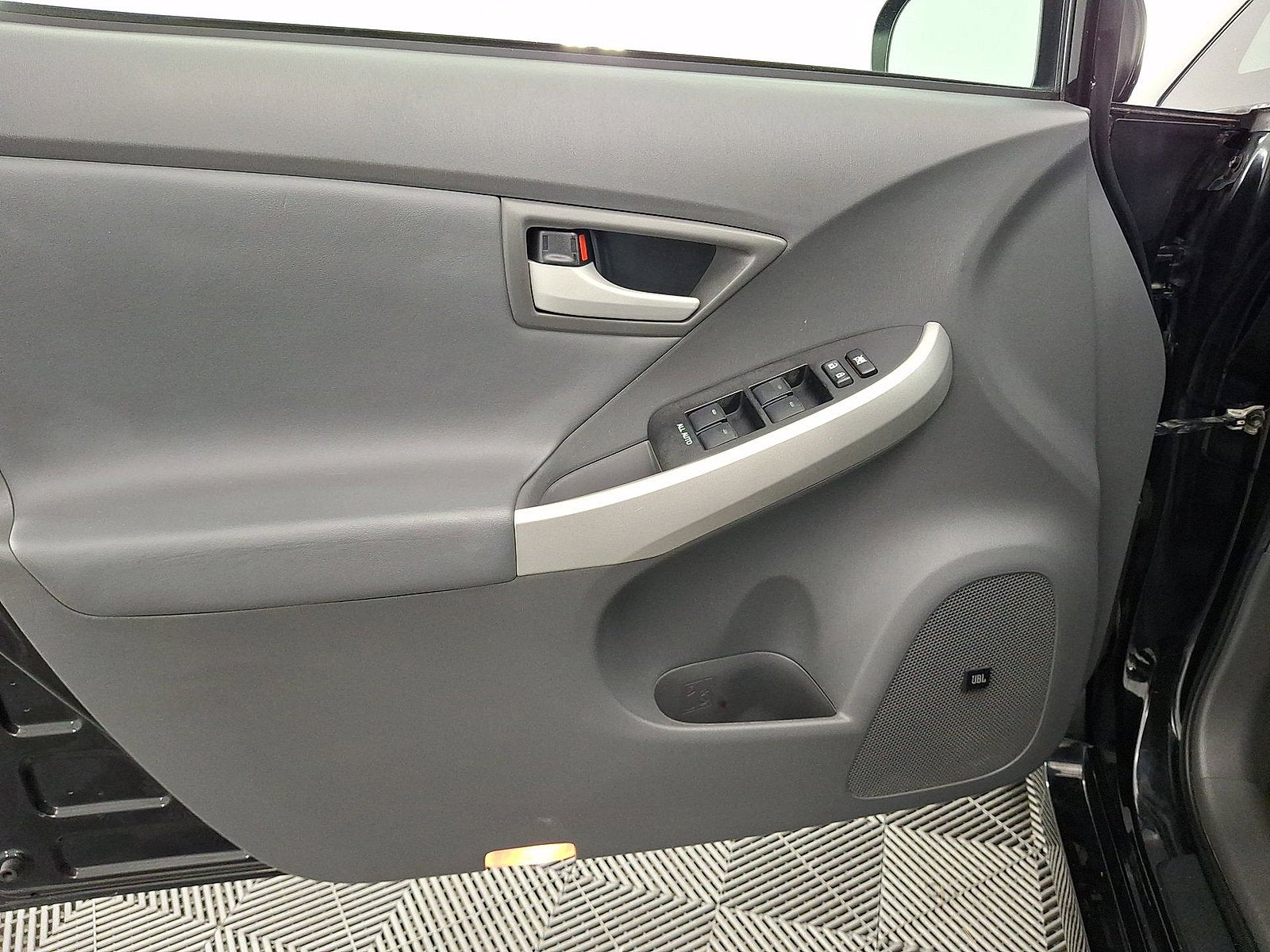2011 Toyota Prius IV