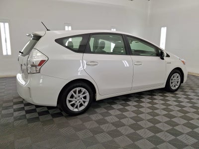 2013 Toyota Prius v Two