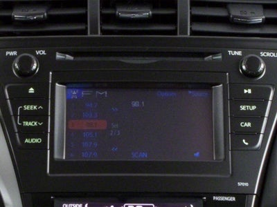 2013 Toyota Prius v Two