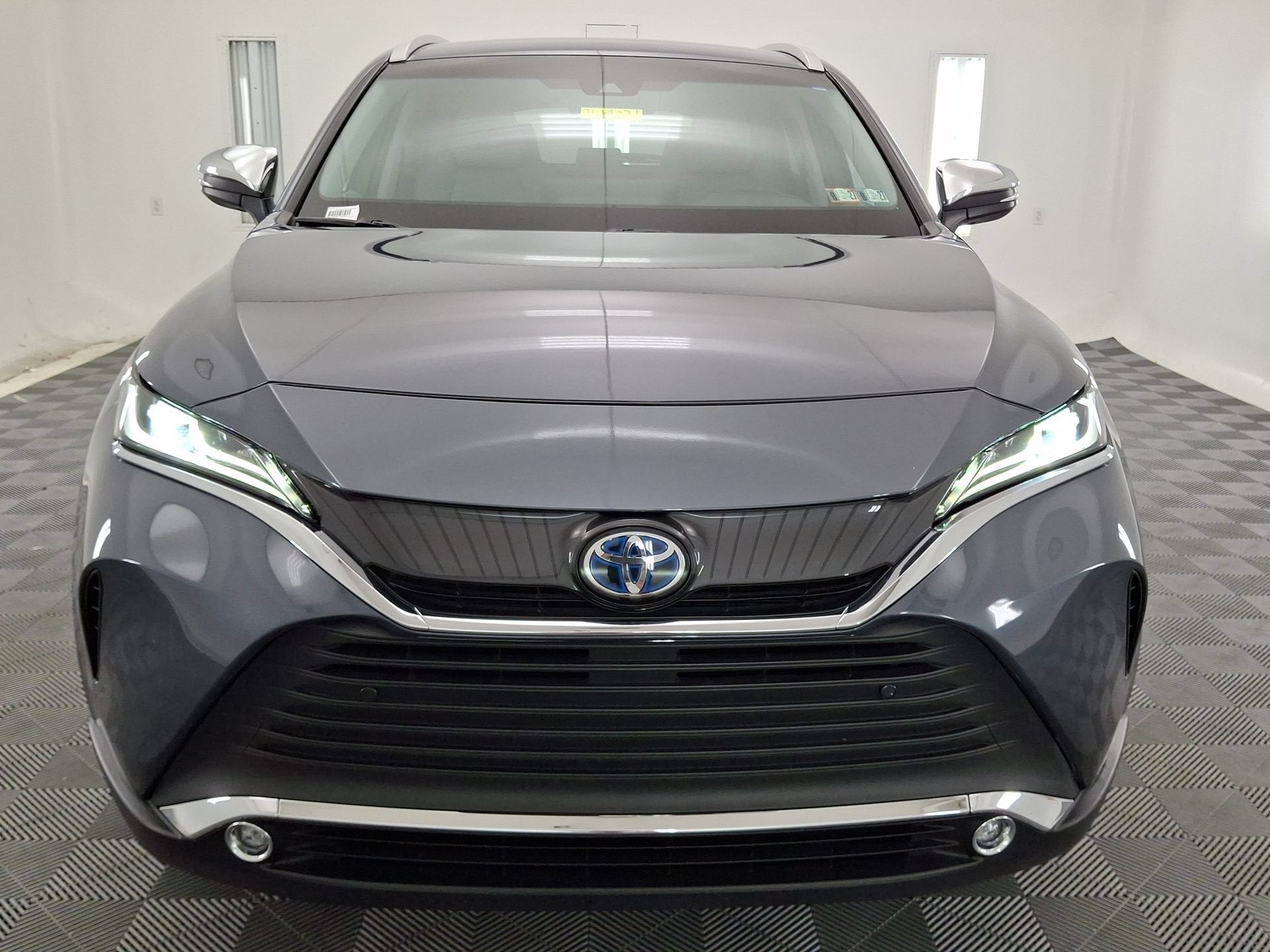 2023 Toyota Venza XLE