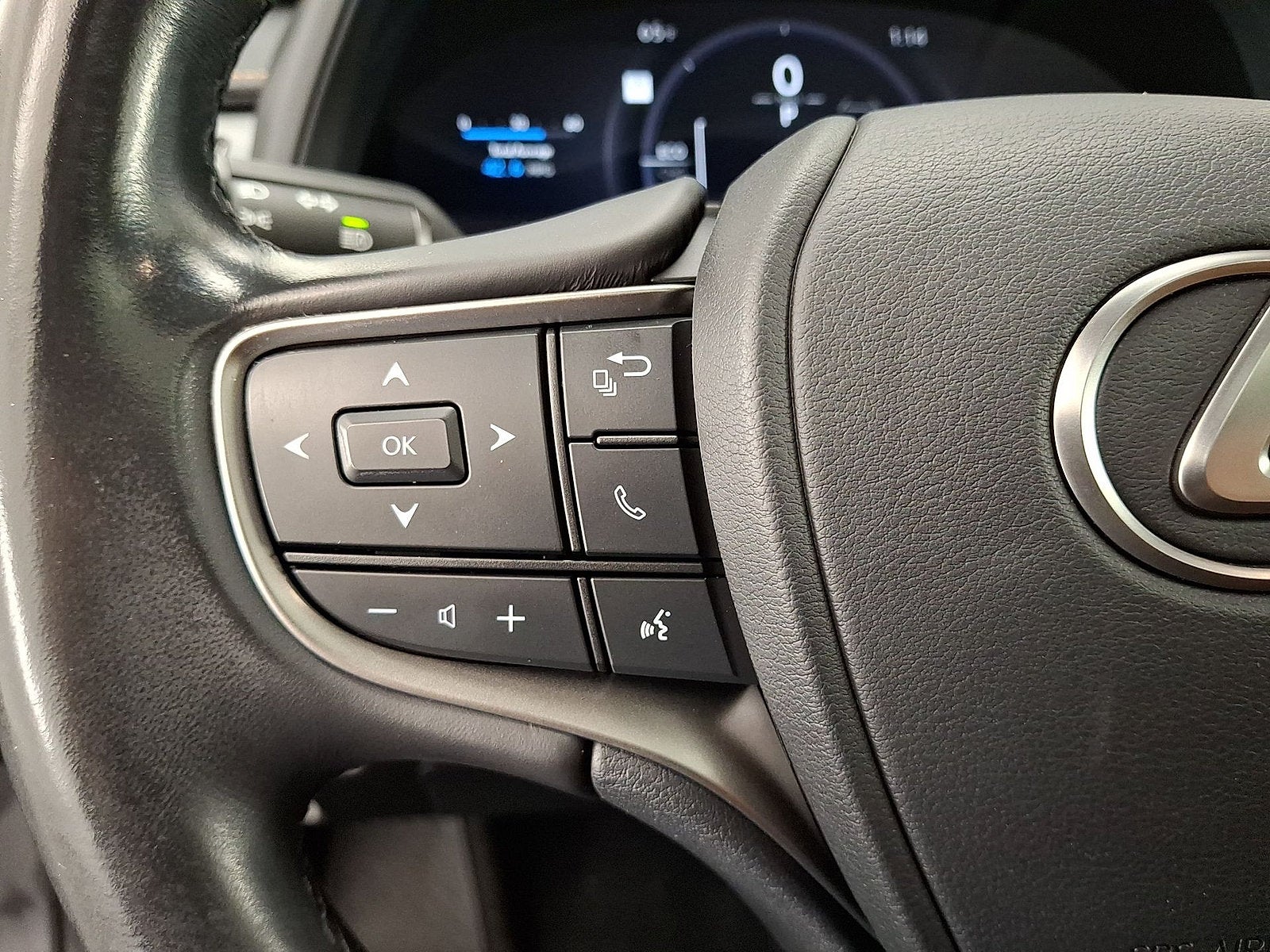 2025 Lexus UX 300h UX 300h Premium