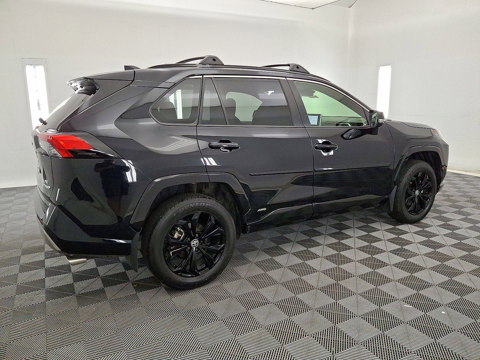 2023 Toyota RAV4 Hybrid SE