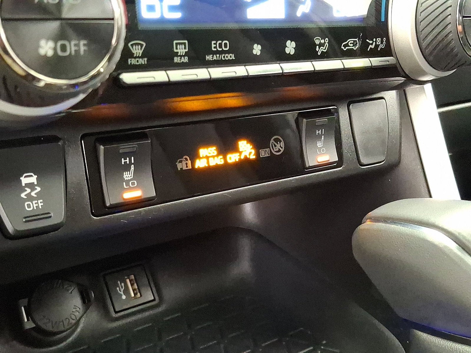 2024 Toyota RAV4 Prime SE