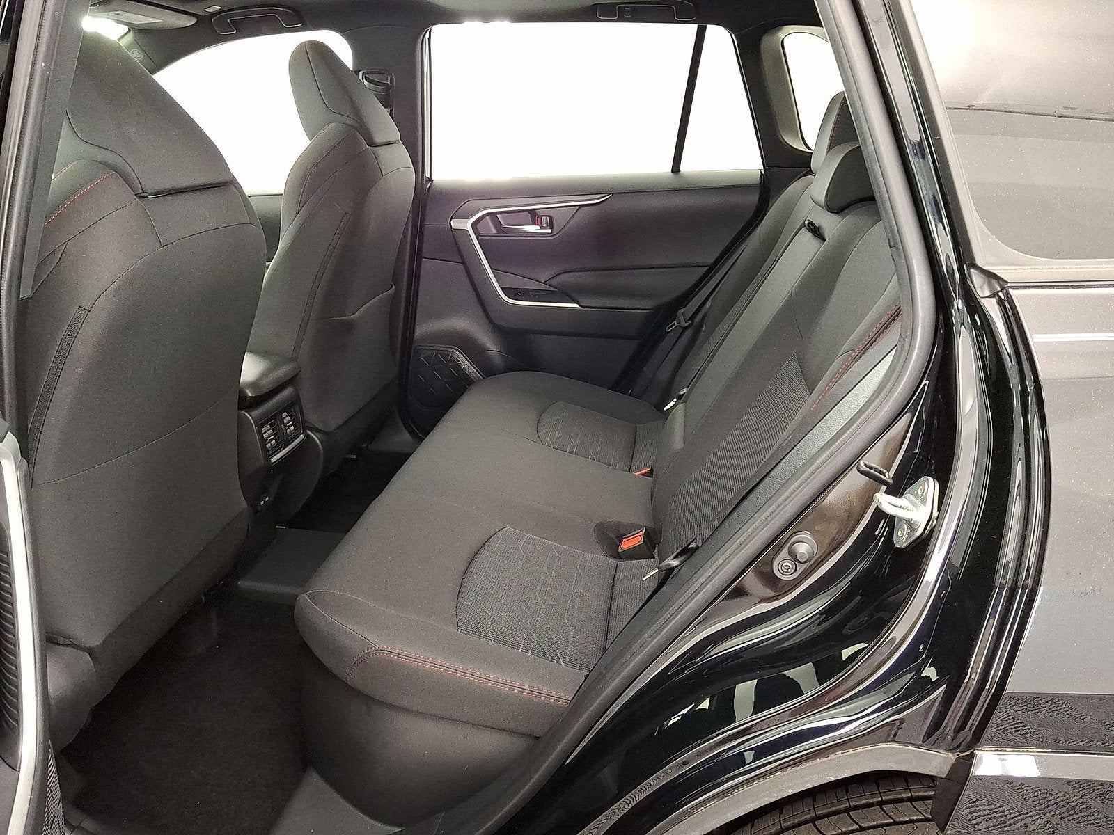 2024 Toyota RAV4 Prime SE