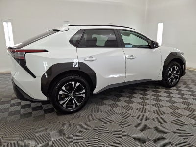 2025 Toyota bZ4X XLE
