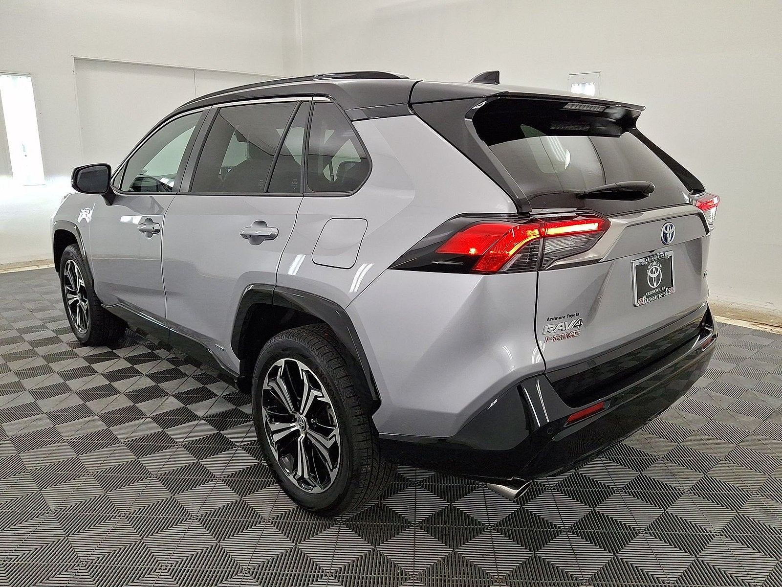 2024 Toyota RAV4 Prime XSE