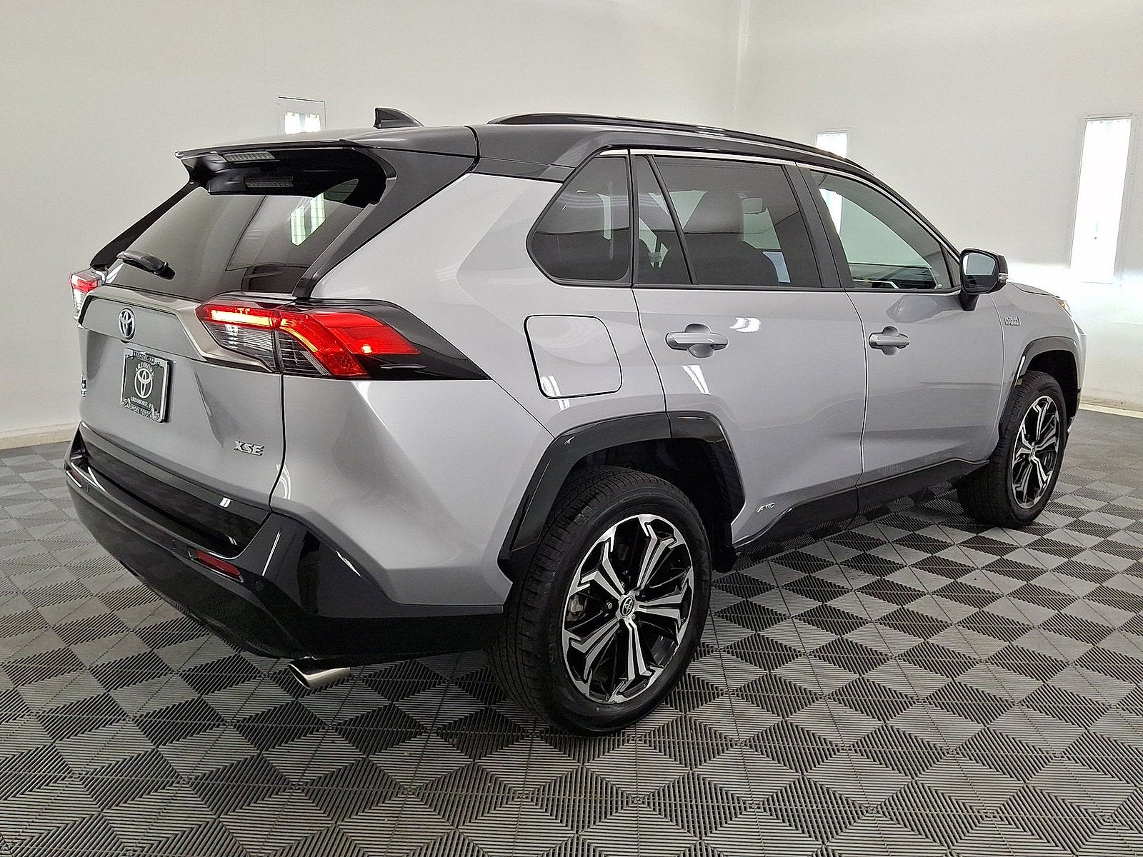 2024 Toyota RAV4 Prime XSE