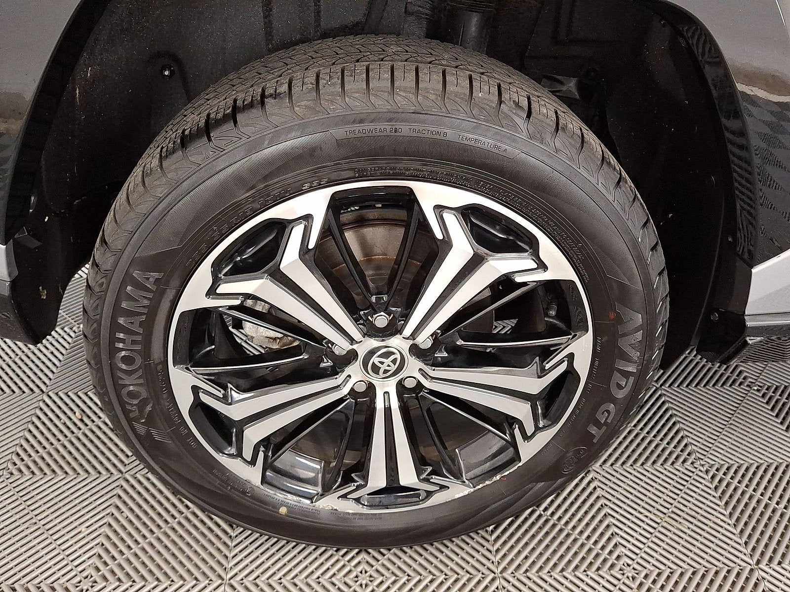 2024 Toyota RAV4 Prime XSE