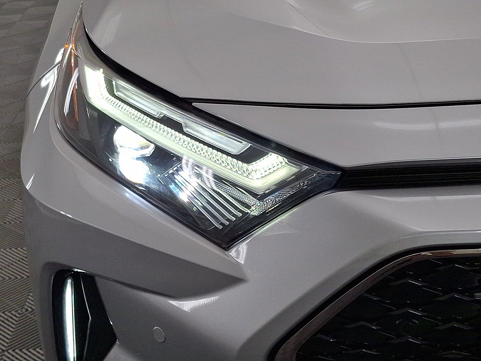2024 Toyota RAV4 Prime XSE