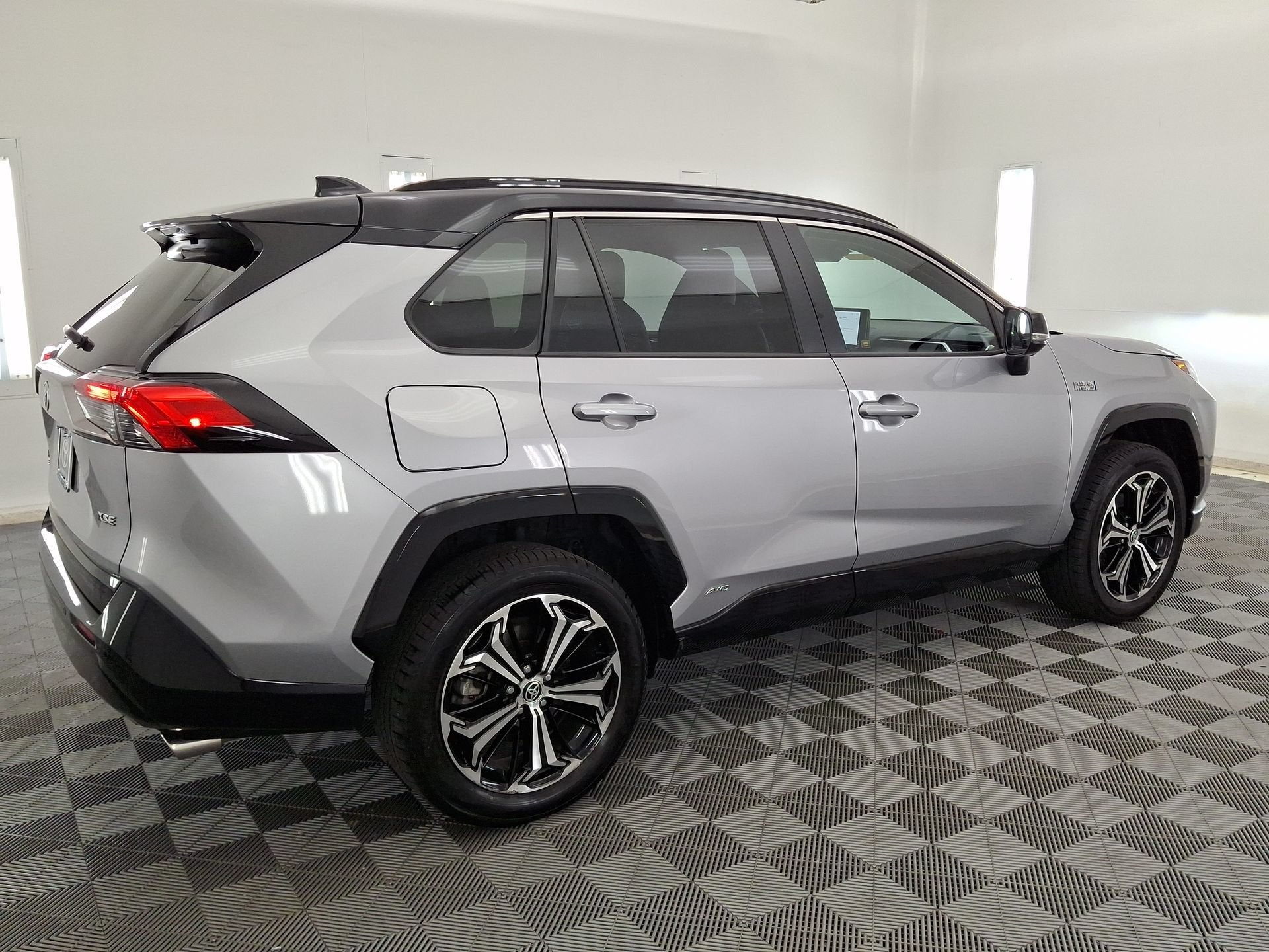 2024 Toyota RAV4 Prime XSE