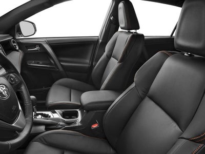 2017 Toyota RAV4 SE