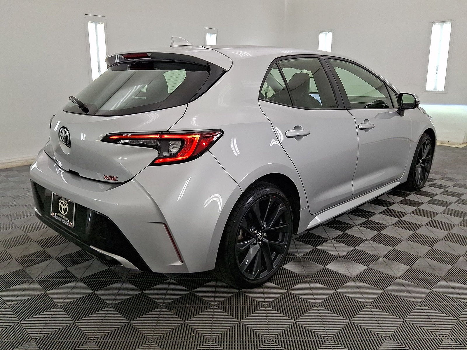 2023 Toyota Corolla Hatchback XSE