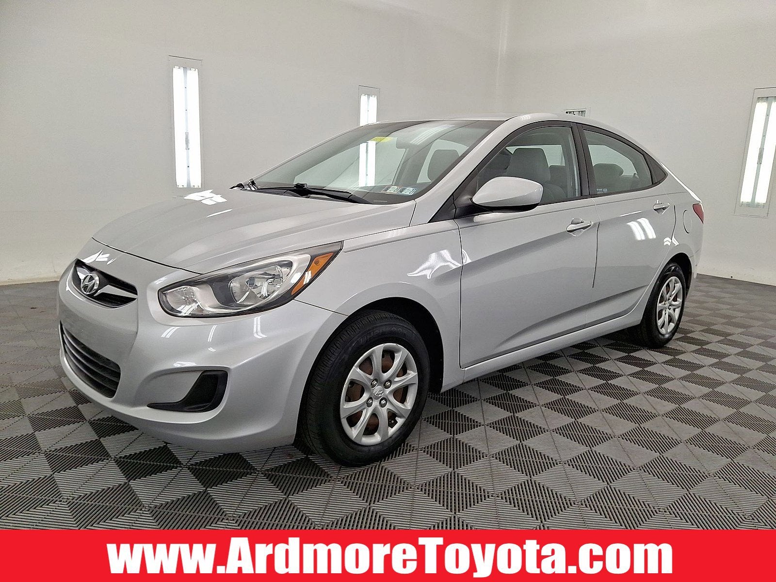 2012 Hyundai Accent GLS