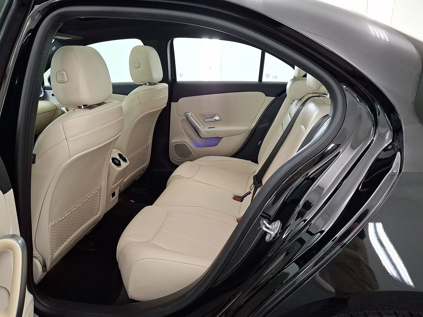 2021 Mercedes-Benz A 220 A 220