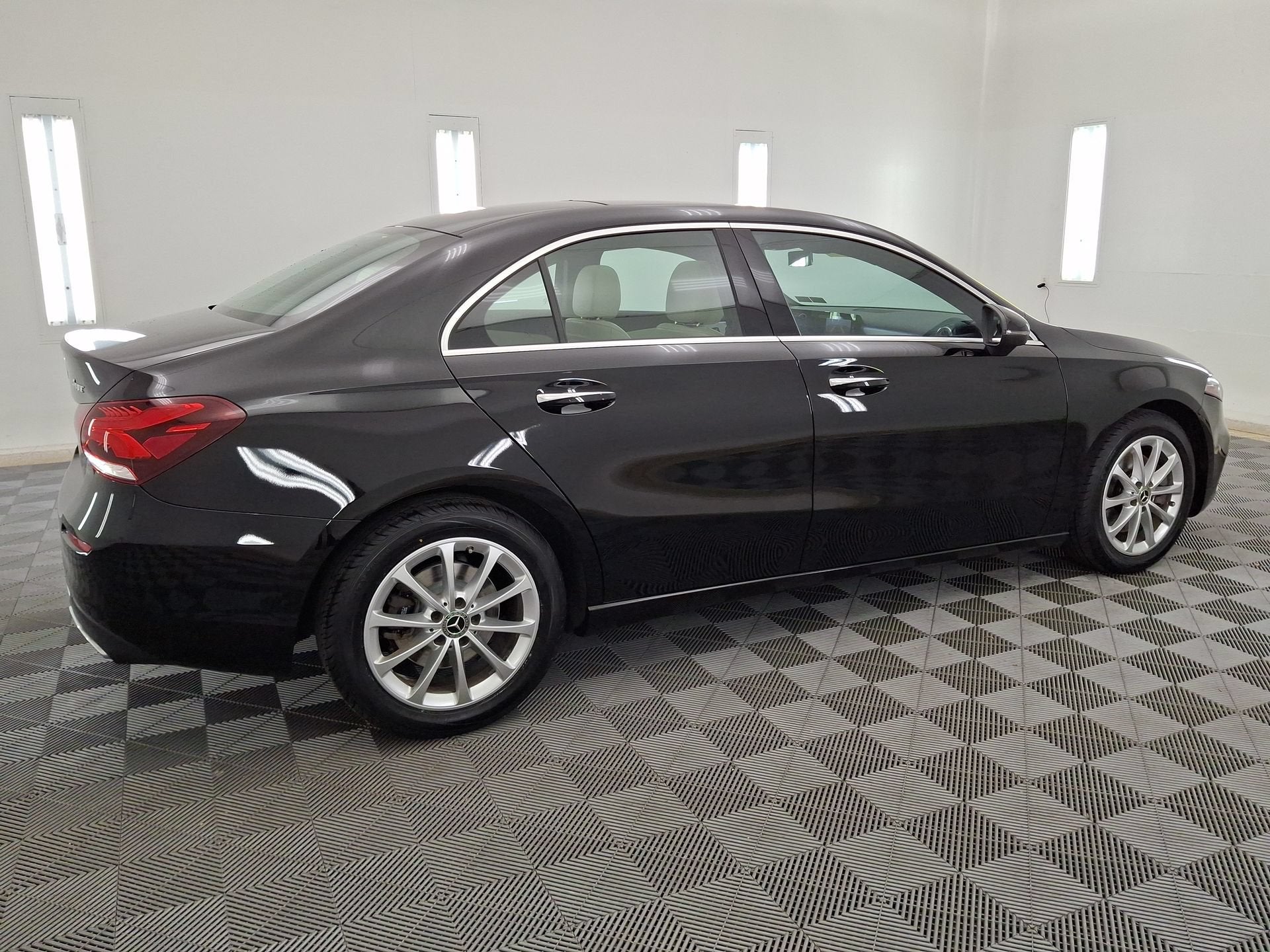 2021 Mercedes-Benz A 220 A 220
